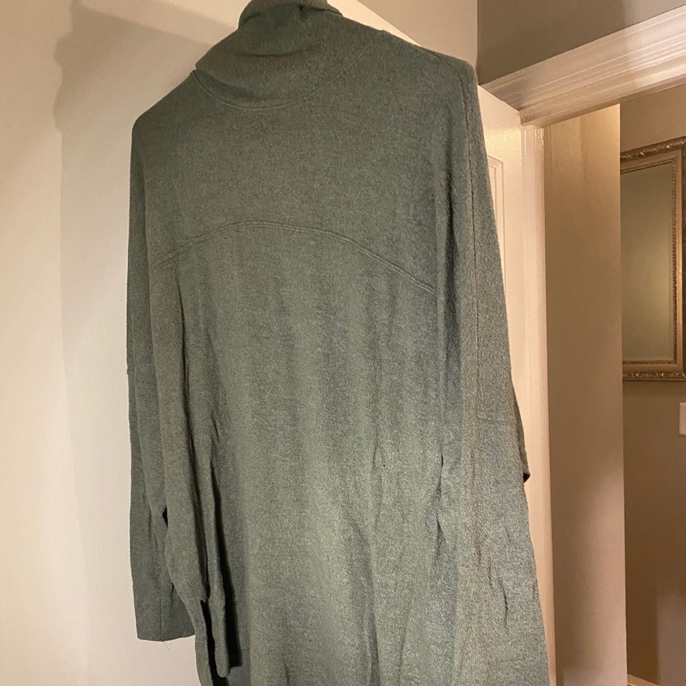 Aerie Super Soft Turtleneck in Moss